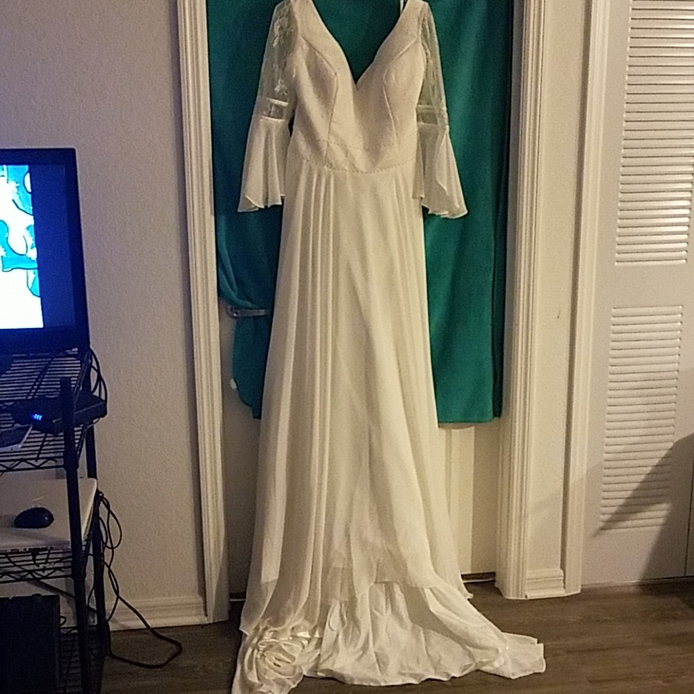 Wedding dress